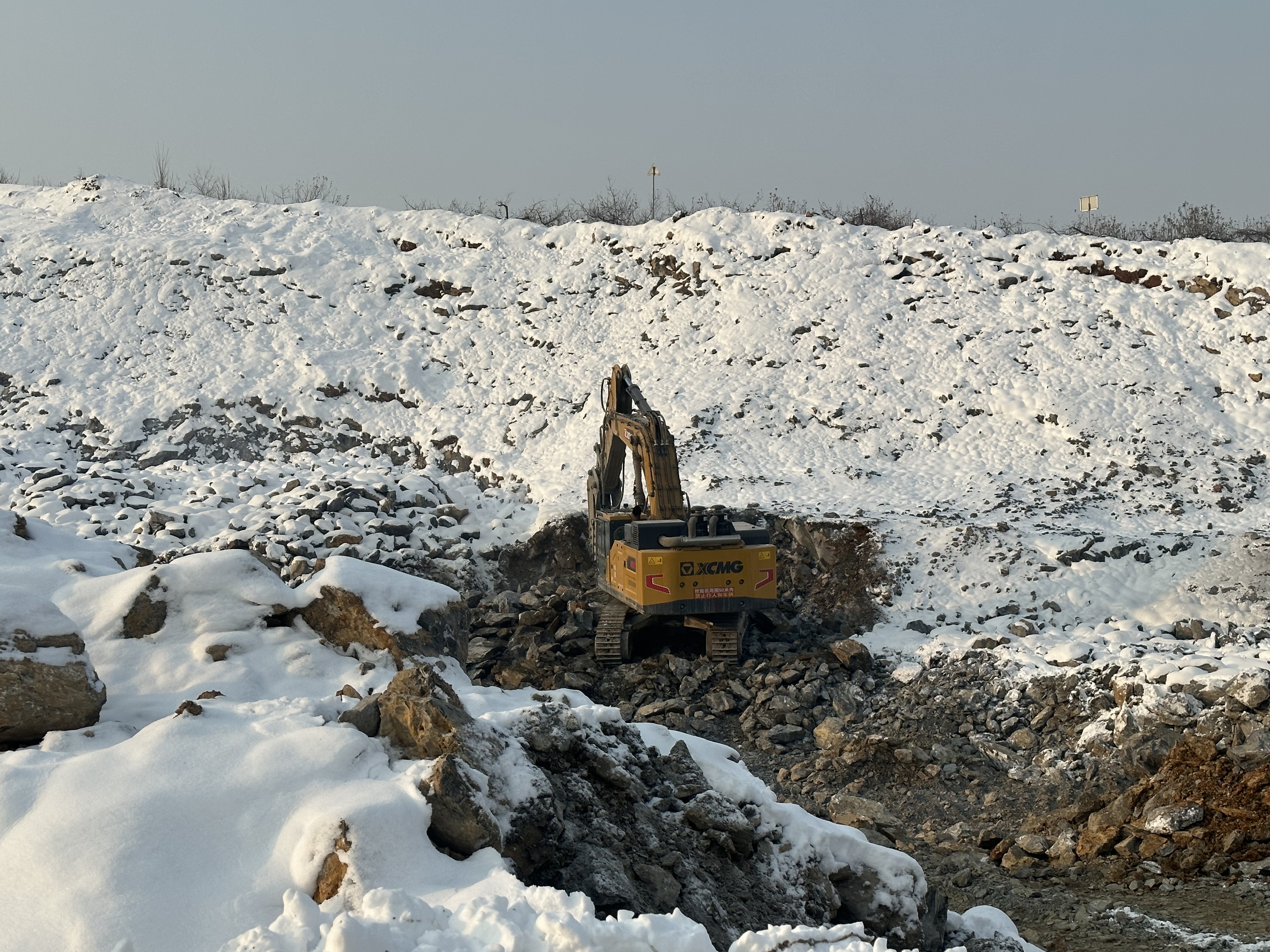 1703127603682407.jpg 破碎2.jpg